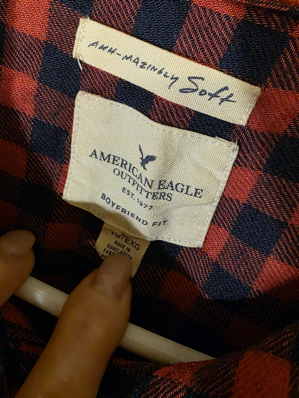 American Eagle AHH-Mazingly Soft Boyfriend Fit Viscose Plaid Button Down XL - Picture 6 of 9